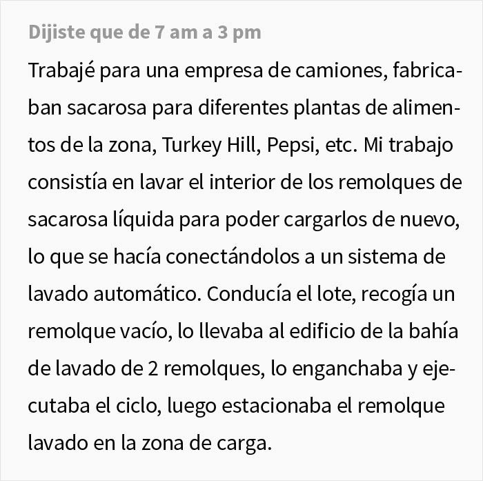 Este empleado saturado de trabajo se da cuenta de que es irremplazable para la empresa, y saca lo mejor de la situación