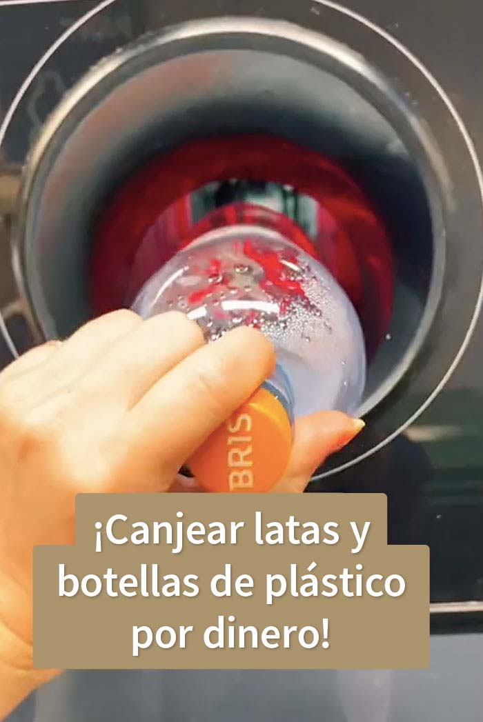 Reciclar botellas y latas