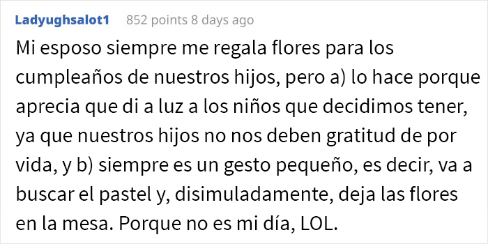 Esta mujer fue echada de casa de sus padres al enfadarse por recibir en su cumpleaños unos platos, mientras todos le daban regalos lujosos a su madre