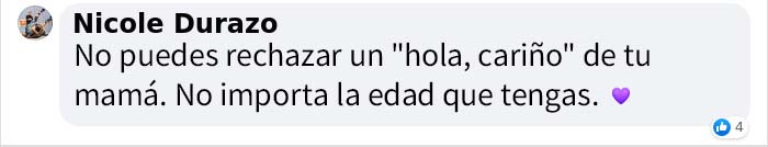 Esta madre interrumpe el directo de su hijo, haciendo que el cámara se parta de risa y se convierte en la sensación de Internet