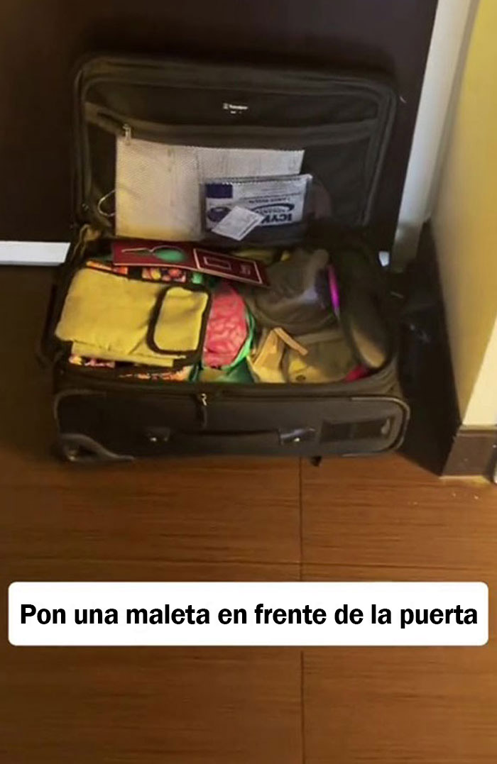 12 Trucos de seguridad en hoteles para quienes viajan solos, compartidos por esta auxiliar de vuelo