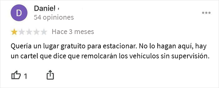 Un supermercado en el centro de mi ciudad tiene varias reseñas con 1 estrella en Google porque no permiten que la gente estacione en su diminuto estacionamiento para ir a comer y comprar a otro lugar