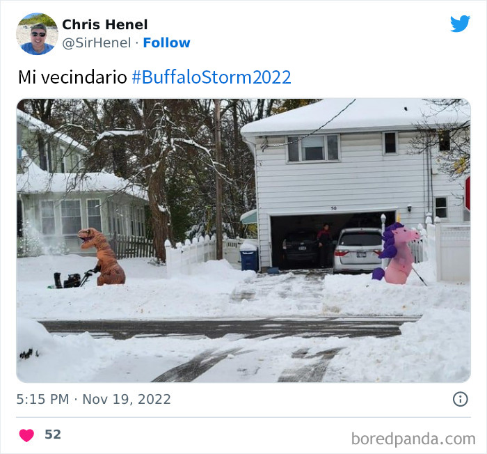 People Are Posting Wild Photos As Buffalo, New York, Digs Up From 6 Feet Of Snow