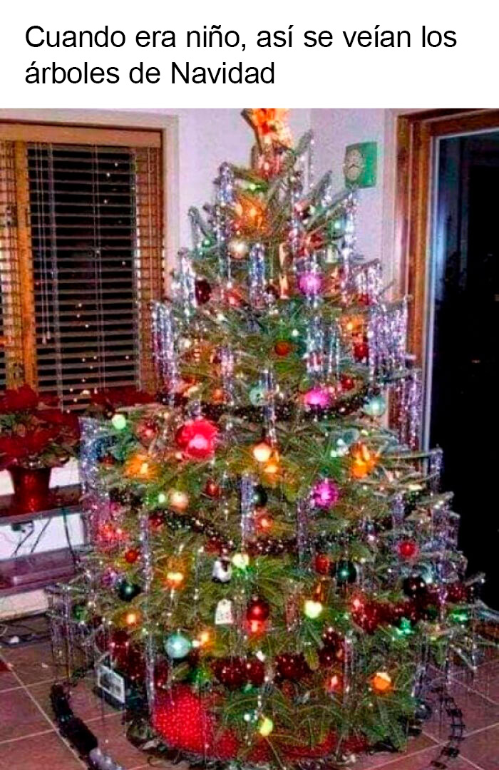 Un siglo decorando árboles de Navidad