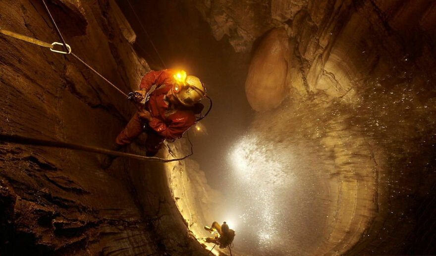 Viaje al centro de la Tierra: el interior de una de las cuevas más profundas del mundo