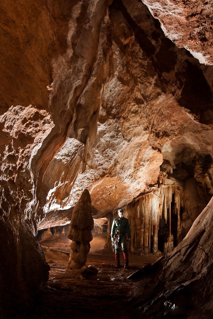 Viaje al centro de la Tierra: el interior de una de las cuevas más profundas del mundo