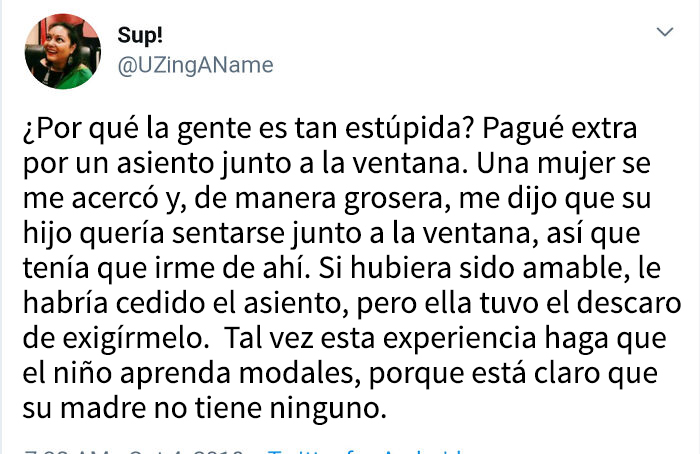 ¡Levántate, mi hijo quiere tu asiento!