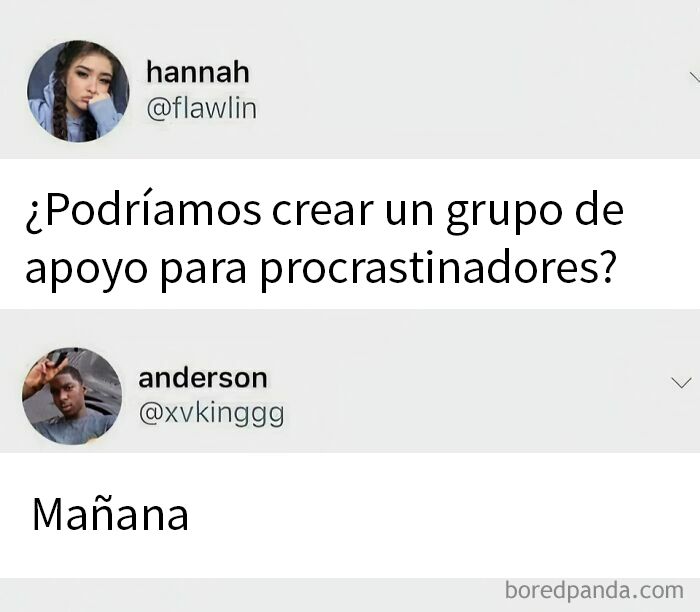 Personas discutiendo la creación de un grupo de apoyo para procrastinadores en mensajes divertidos.