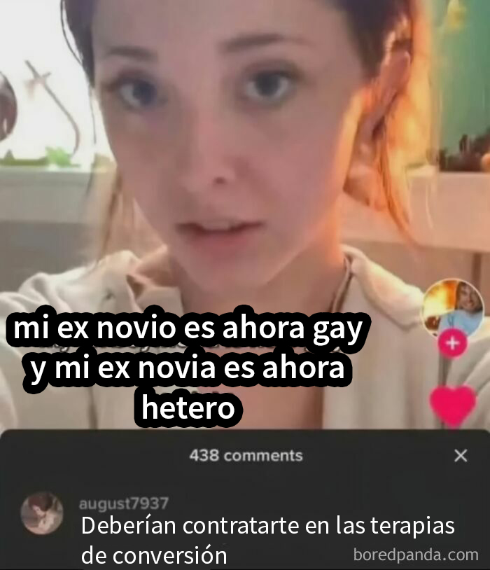 Mujer con texto divertido sobre ex pareja, en una conversación de memes que provoca risa.
