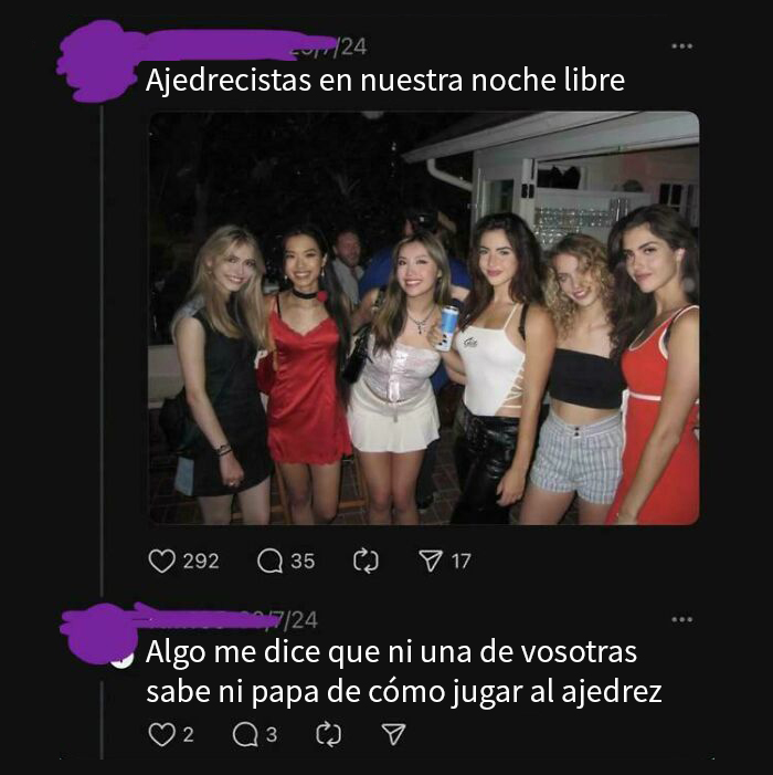 Grupo de mujeres posando juntas en una fiesta, destacando opiniones estúpidas sobre mujeres y sus cuerpos.