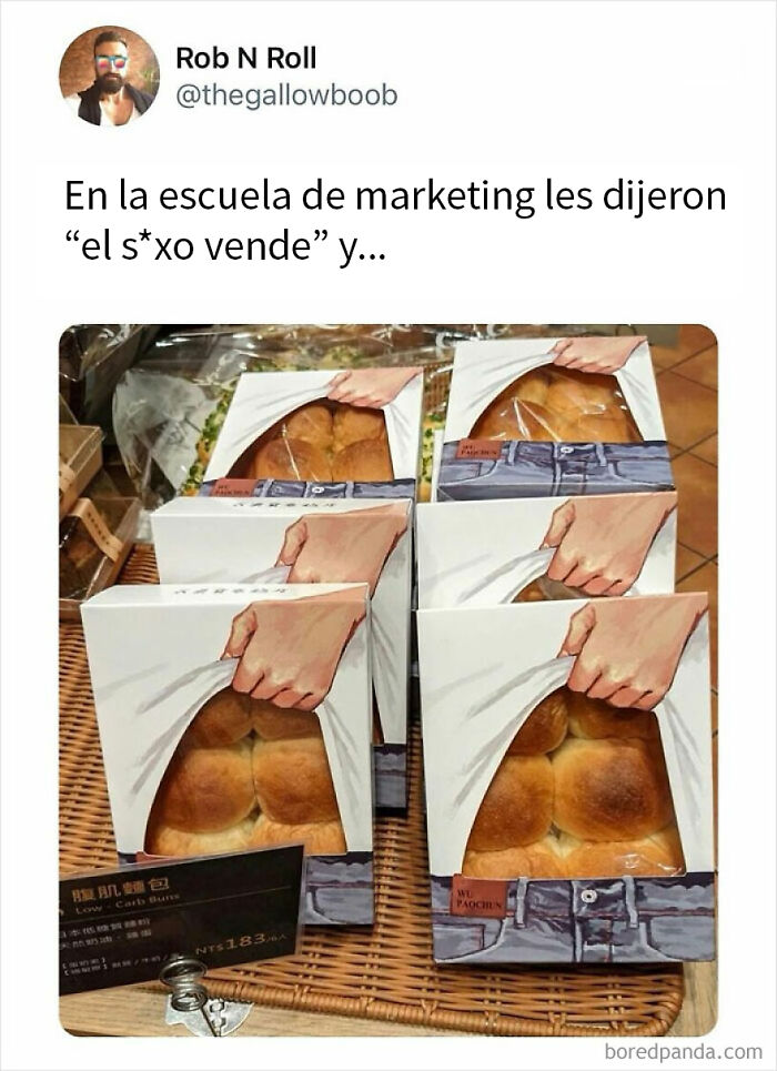 Paquetes de pan con diseño divertido mostrando panes que parecen glúteos, memes divertidos para olvidar la tristeza.