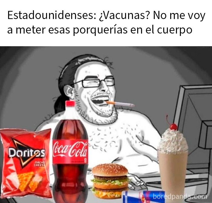 Hombre frente a computadora con chatarra y cigarro, meme médico divertido sobre vacunas y hábitos poco saludables.