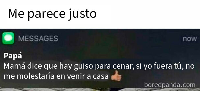 Mensaje de texto divertido sobre la cena familiar exemplificando el sentido del humor británico único en memes.