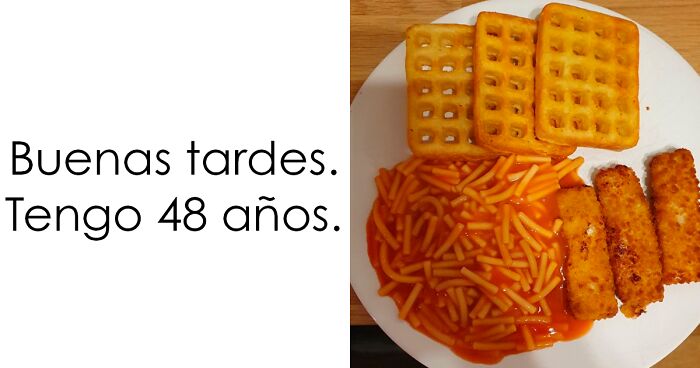 Memes britu00e1nicos con humor u00fanico mostrando comida sencilla con galletas, macarrones y fingers de pescado en un plato.