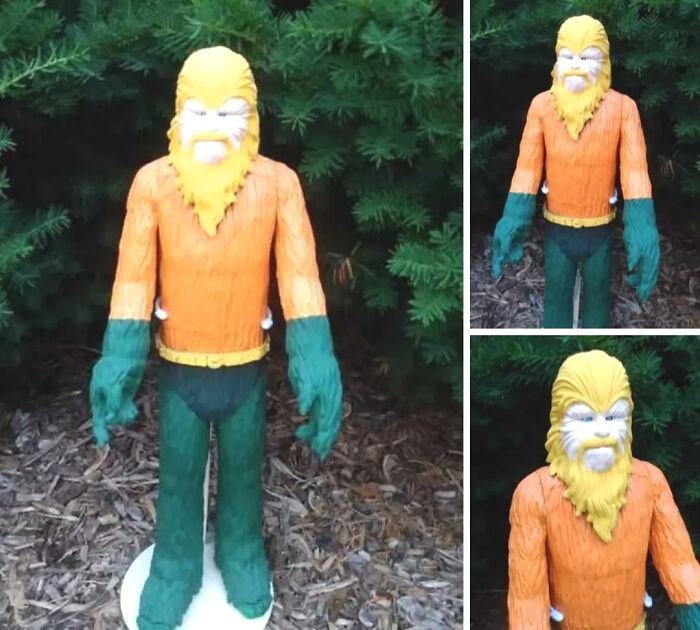 Figura casera fallida de Chewbaquaman pintada a mano, ejemplo de DIY fails que merecen ser expuestos públicamente.