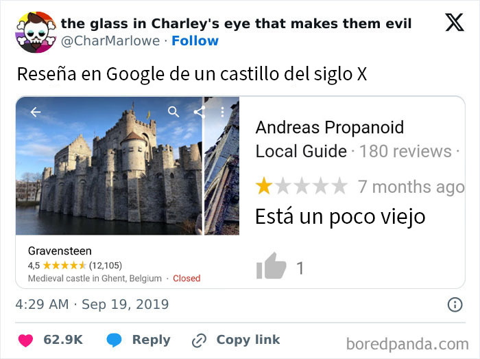 Captura de pantalla de reseña divertida en Google de un castillo medieval, ejemplo de personas que triunfaron en internet.