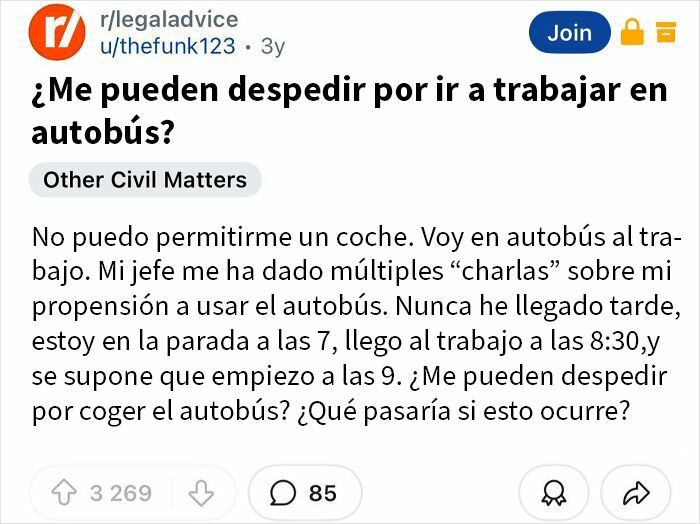 Publicación en Reddit sobre despido posible por usar el autobús al trabajo, ejemplo de jefes problemáticos y situaciones laborales difíciles.