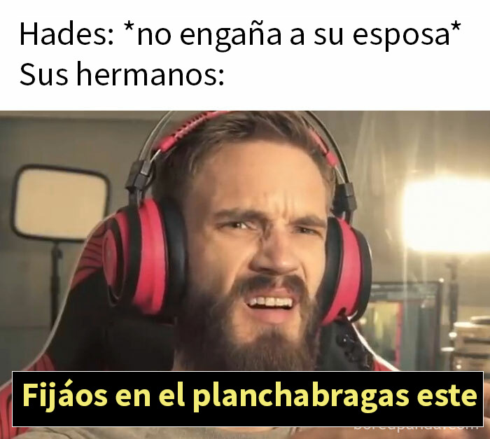 Texto de meme sobre una misión épica para golpear a Zeus en la cara, con referencias a mitología griega y humor. Texto de meme sobre una misión épica para golpear a Zeus en la cara, con referencias a mitología griega y humor.
