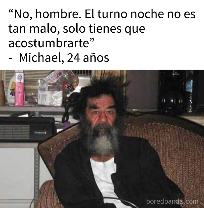 Hombre con cabello despeinado y expresión cansada, ilustrando publicaciones divertidas sobre la humanidad y su cerebro colectivo.