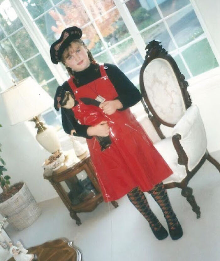 Solía Pensar Que Era “Adorable” Vestirme Como Mi Muñeca
