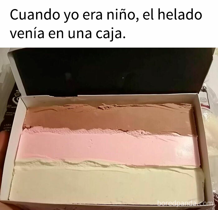 Helado en caja con tres sabores, meme divertido sobre comida que evoca nostalgia y memes hilarantes de alimentos deliciosos.