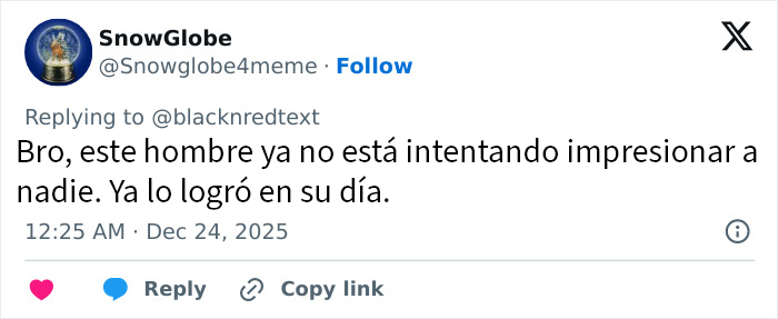 Captura de tuit con comentario sobre galán adolescente de los 2000 troleado por su apariencia a los 48 años.