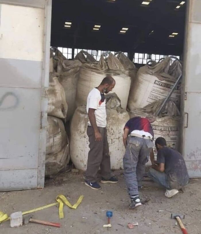 4 de agosto de 2020: Almacenamiento antes de la explosión, Beirut