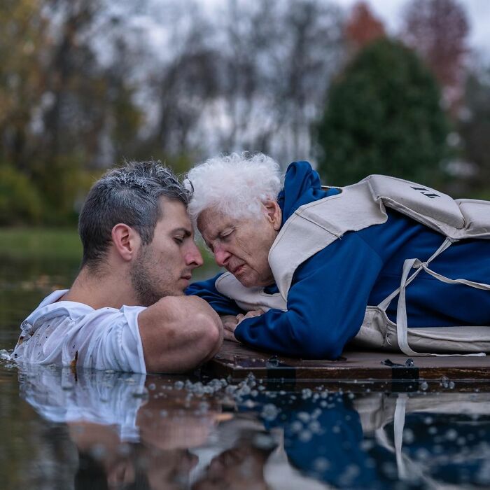 95-Year-Old Grandma And Her Grandson Prove Fun Doesn't Have An Age Limit With Hilarious Costumes (22 New Pics)