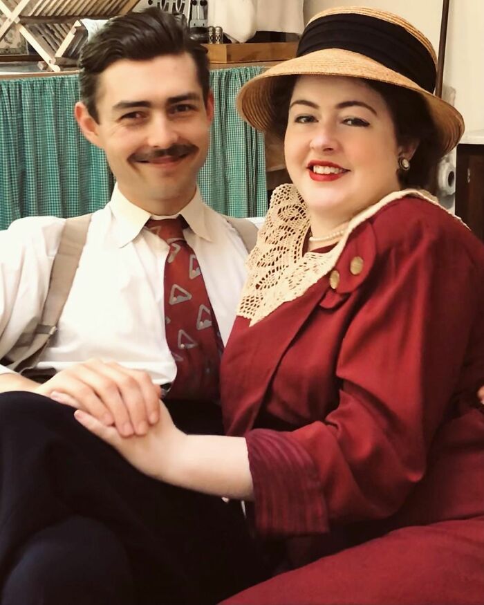Engaged Young Couple Lives Like It's The 1930s With Vintage Clothes, Home, Tools, And A Car (30 Pics)