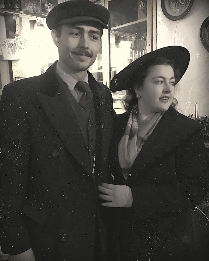 Engaged Young Couple Lives Like It's The 1930s With Vintage Clothes, Home, Tools, And A Car (30 Pics)