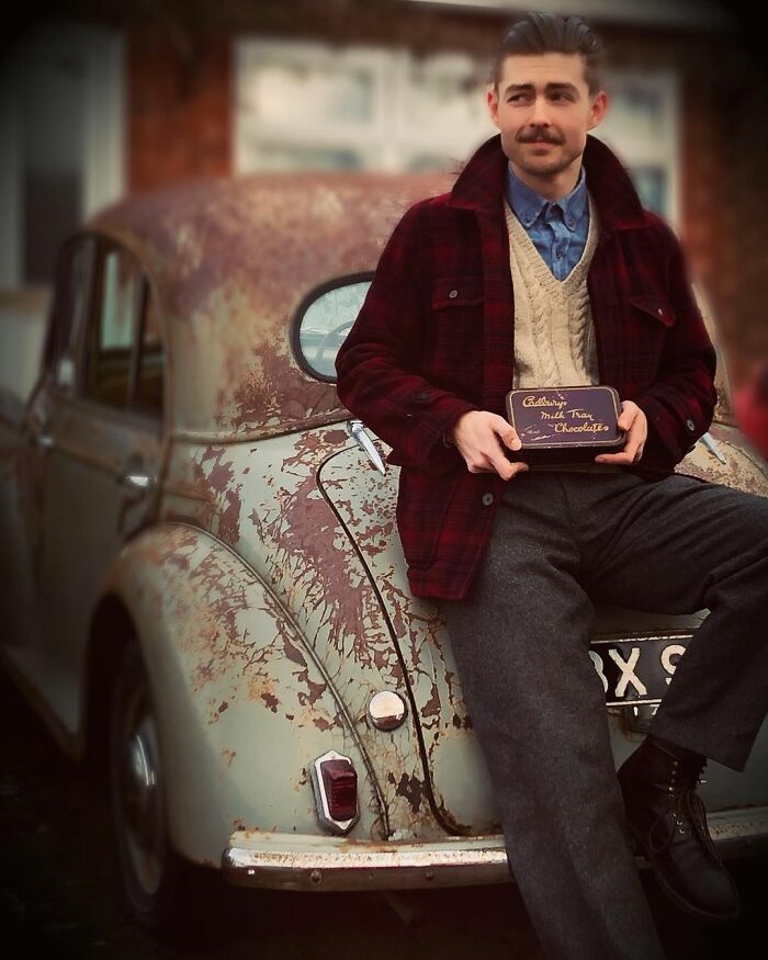 Engaged Young Couple Lives Like It's The 1930s With Vintage Clothes, Home, Tools, And A Car (30 Pics)