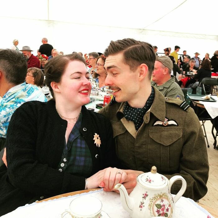 Engaged Young Couple Lives Like It's The 1930s With Vintage Clothes, Home, Tools, And A Car (30 Pics)