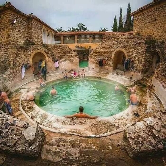 Una casa de baños romana sigue en uso después de 2.000 años en Khenchela, Argelia