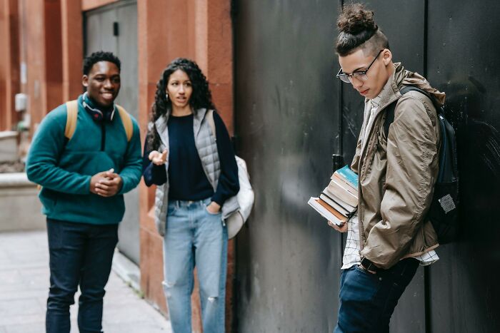 30 Cosas que no son socialmente aceptables, sin razón alguna