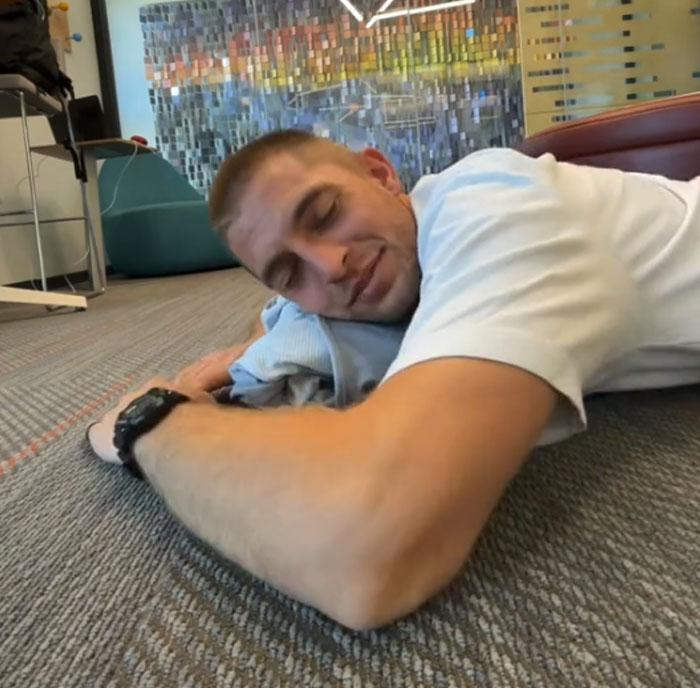 Serious Traveler Shares His Best Tips That Helped Him During His Travels