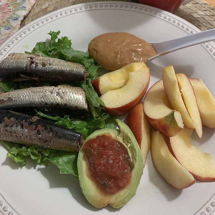 Almuerzo. Estoy aquí para defender a la humilde sardina