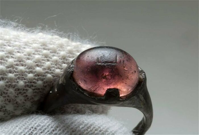 50 Very Old Human Creations That Still Surprise Us Today, As Shared In This Online Group