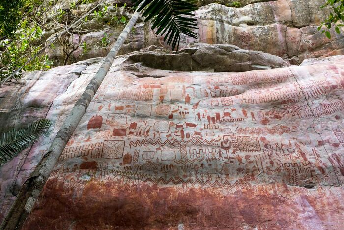 50 Very Old Human Creations That Still Surprise Us Today, As Shared In This Online Group