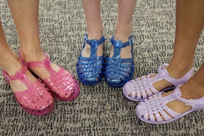 Estas sandalias