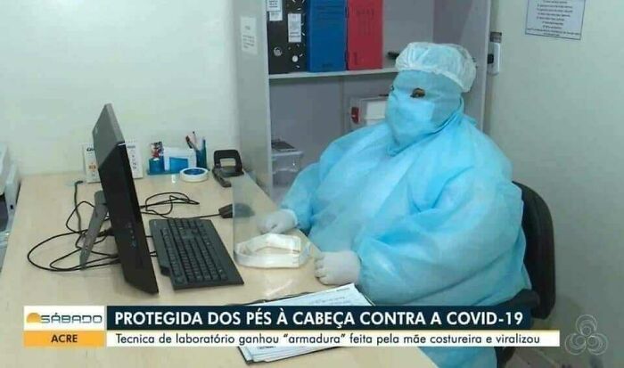Protegido de pies a cabeza contra la COVID-19