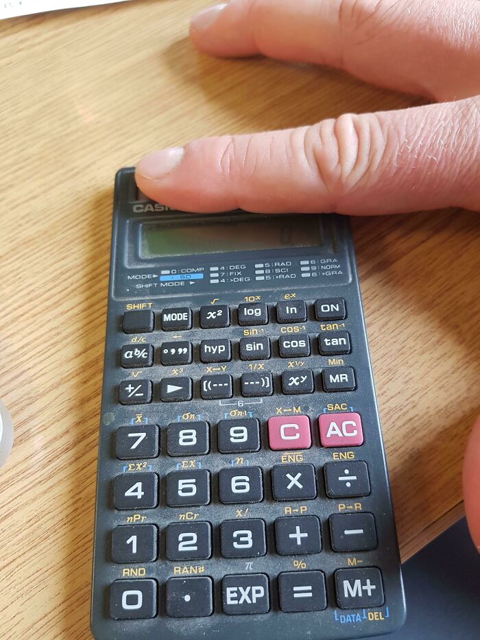 Matar a tu calculadora que iba con energía solar