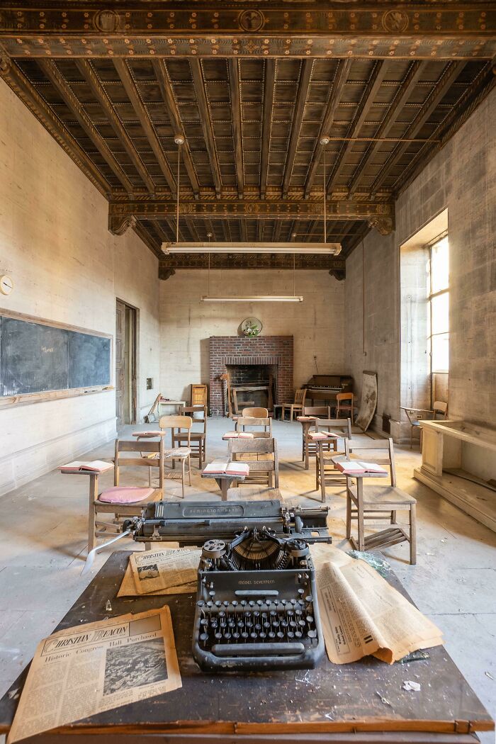 Salón de clases abandonado