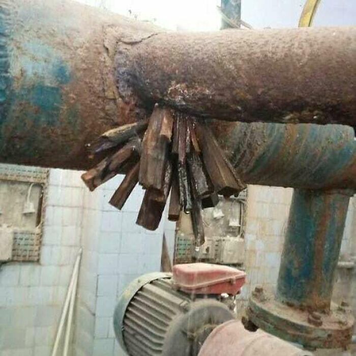 30 Construction Solutions That Don't Solve Problems, Only Create Them, As Shared By This Instagram Account (New Pics)