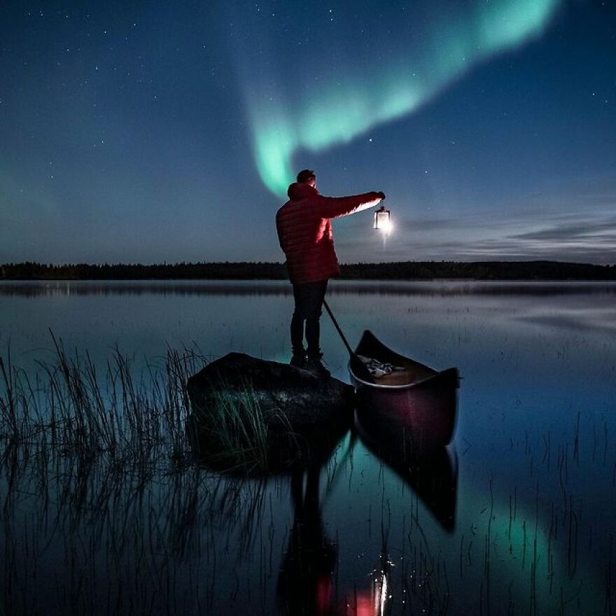 Así es como se ven las islas del Ártico en las cuatro estaciones del año, según la entrevista con el artista "cazador de auroras"