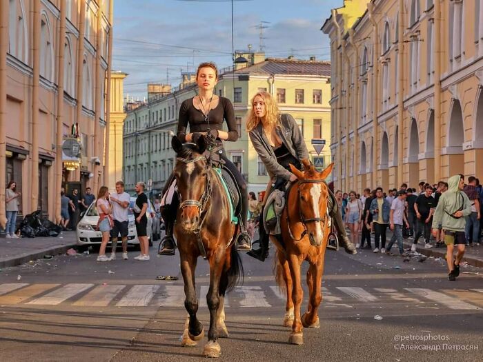 This Is What Russia Really Looks Like: 40 Honest Photos By Aleksandr Petrosyan (New Pics)