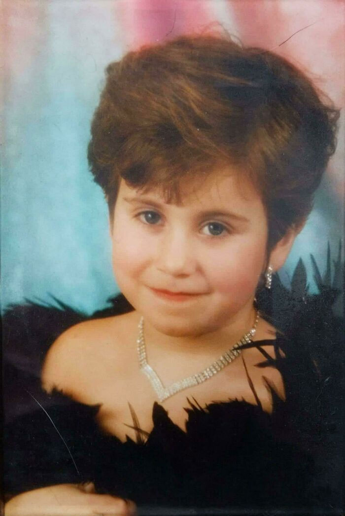 Pasé de tener 4 a tener 40 años con esta foto glamorosa de los '90s