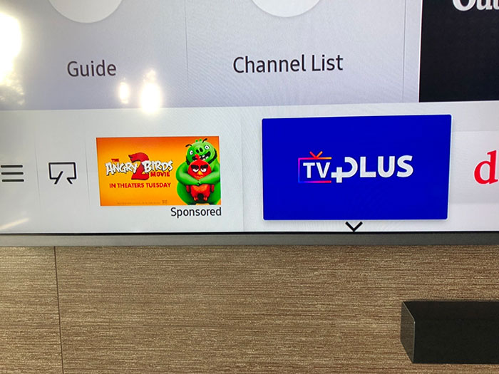 Los anuncios que no puedo quitar en mi Samsung Smart TV de 2.500 dólares