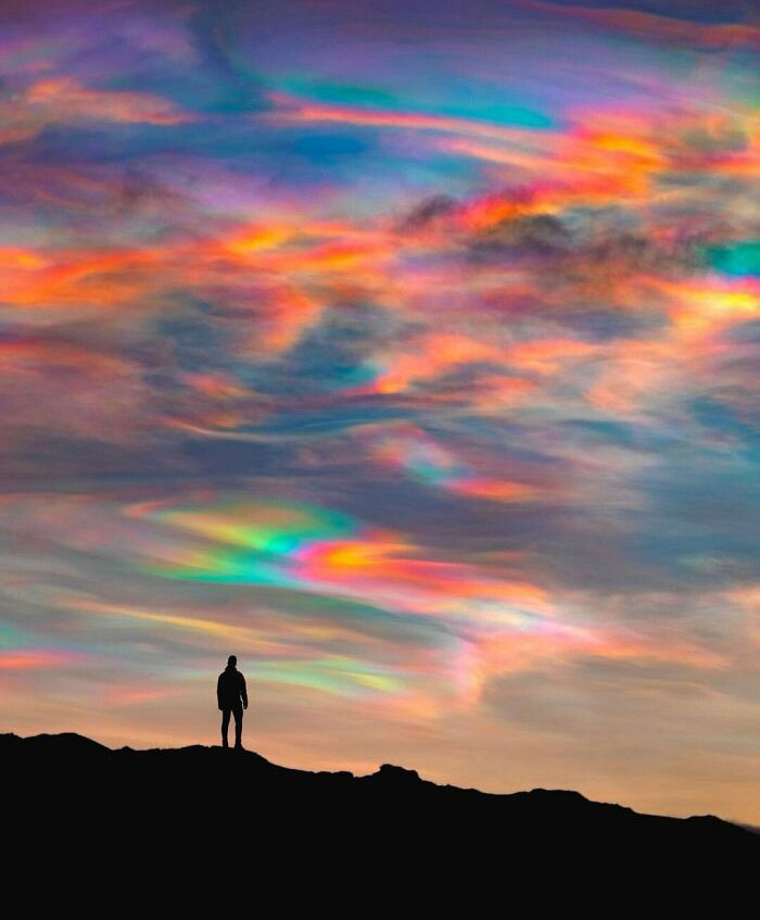 Las nubes estratosféricas polares que se vieron en Islandia hace unos días 