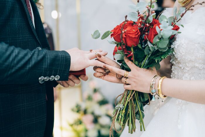 30 Cosas que los casados desearían que los solteros supieran sobre el matrimonio