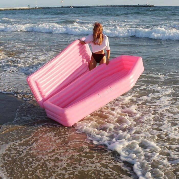 Ataúd inflable